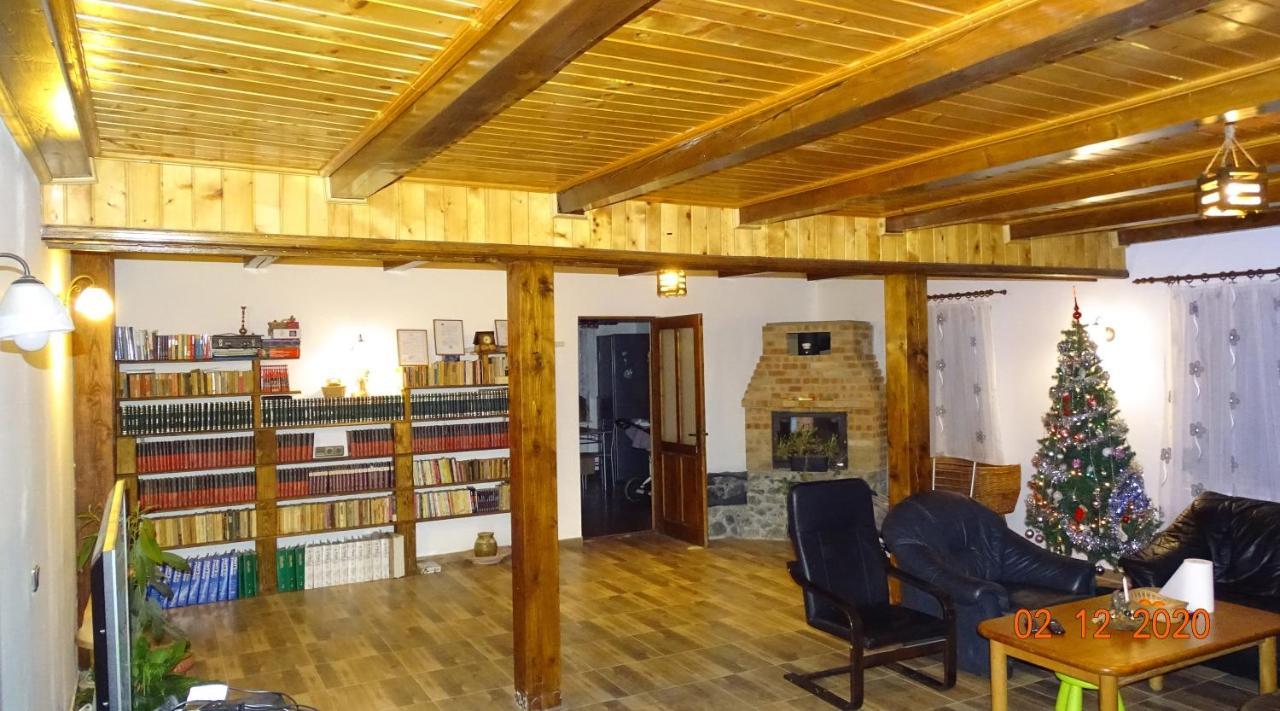 Agropensiunea Caprioara Mintia Extérieur photo